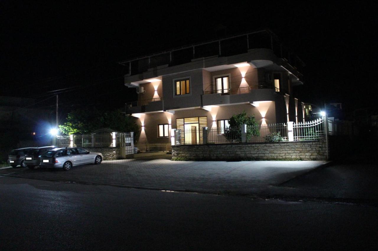 Hotel Vila Maledhi Berat Ngoại thất bức ảnh