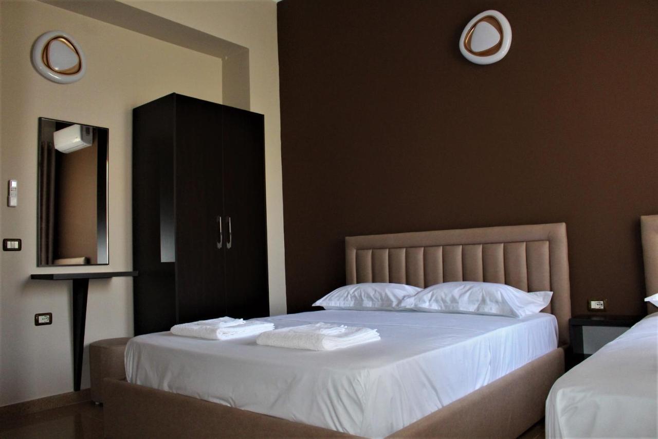 Hotel Vila Maledhi Berat Ngoại thất bức ảnh