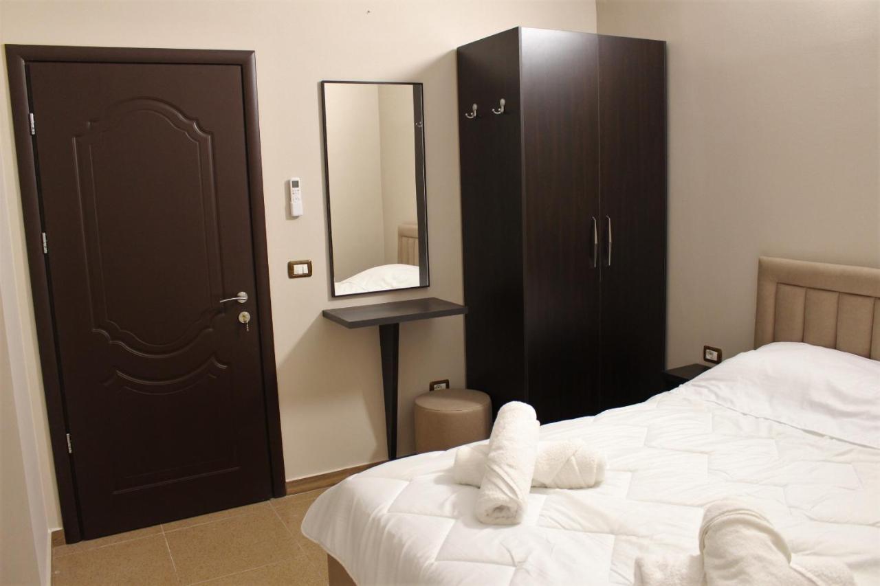 Hotel Vila Maledhi Berat Ngoại thất bức ảnh