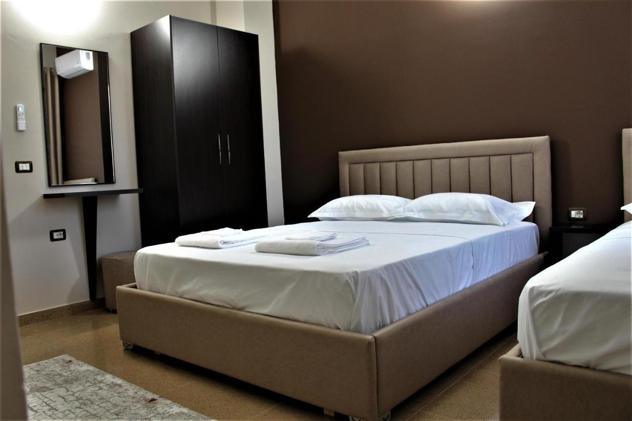 Hotel Vila Maledhi Berat Ngoại thất bức ảnh
