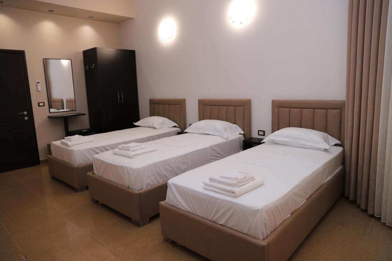 Hotel Vila Maledhi Berat Ngoại thất bức ảnh